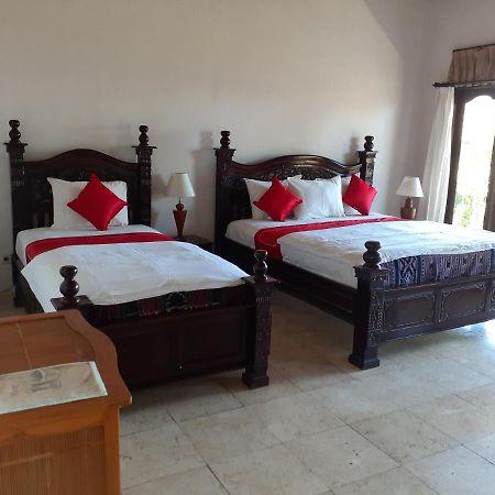 Double One Villas Amed  Ngoại thất bức ảnh