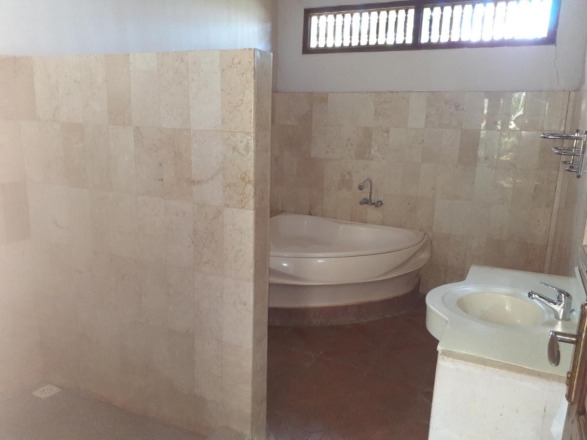 Double One Villas Amed  Ngoại thất bức ảnh