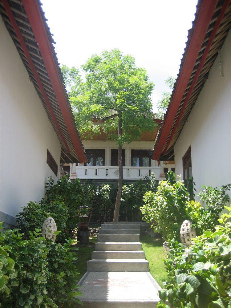 Double One Villas Amed  Ngoại thất bức ảnh