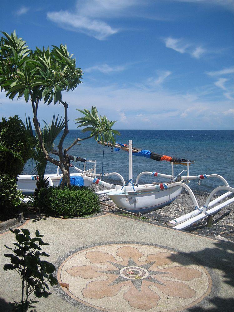 Double One Villas Amed  Ngoại thất bức ảnh