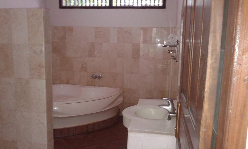 Double One Villas Amed  Ngoại thất bức ảnh