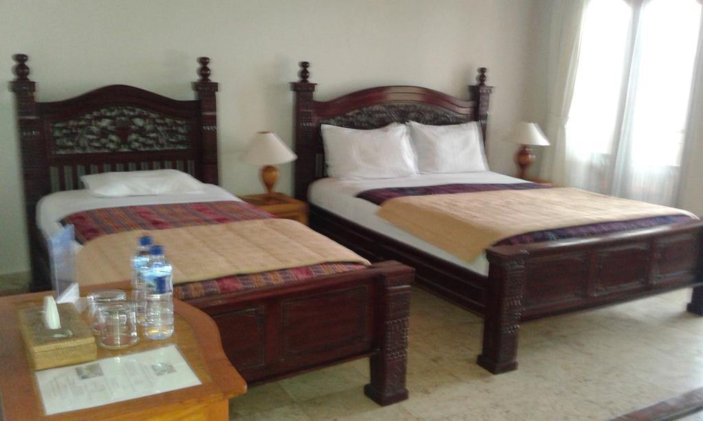 Double One Villas Amed  Ngoại thất bức ảnh