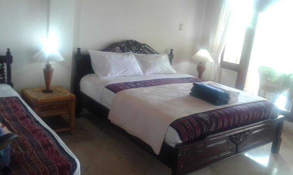 Double One Villas Amed  Ngoại thất bức ảnh